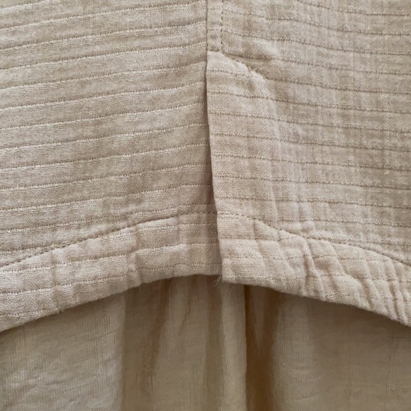 Sleeveless top - Picture 3 of 5